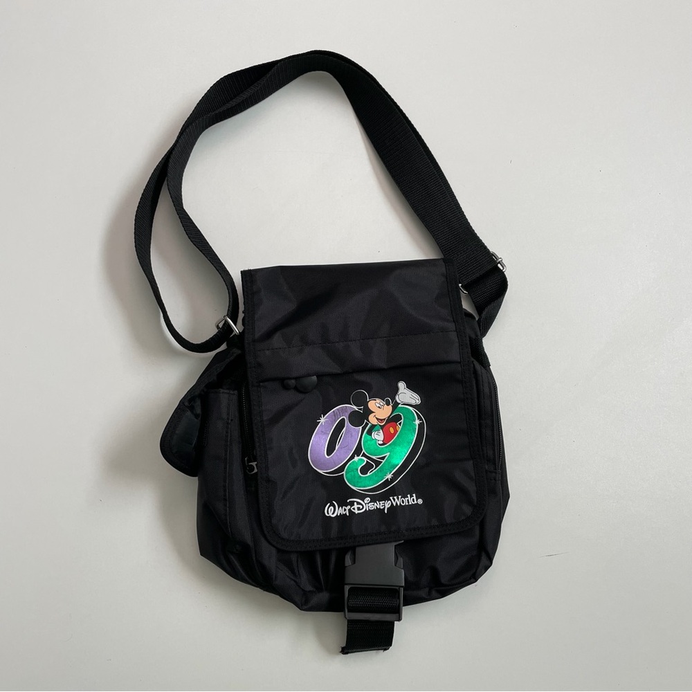 Walt Disney World Crossbody Bag Mickey Mouse Metallic Graphic Logo Black 2009